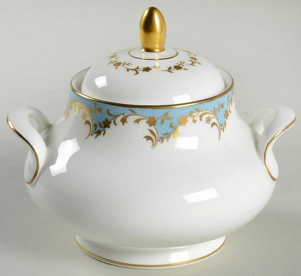 Marlborough Light Blue Sugar Bowl & Lid