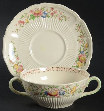 Medford Flat Cream Soup Bowl & Saucer Set
