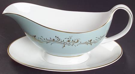 Melrose Gravy Boat & Underplate