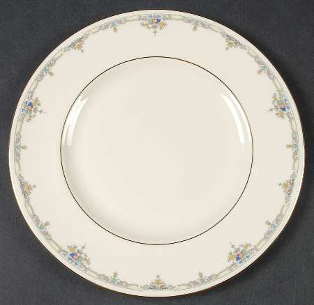 Melanie Salad Plate