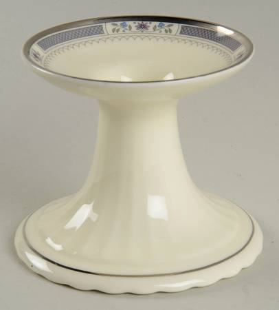 Melissa Single Light Candlestick