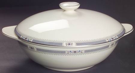 Melissa Round Covered Vegetable
