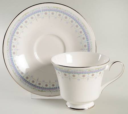 Mignonette Footed Cup & Saucer Set
