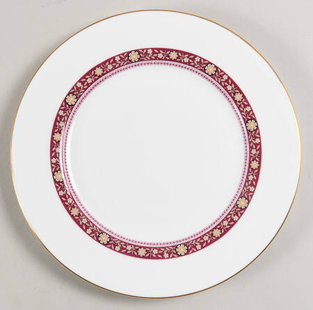 Minuet Luncheon Plate