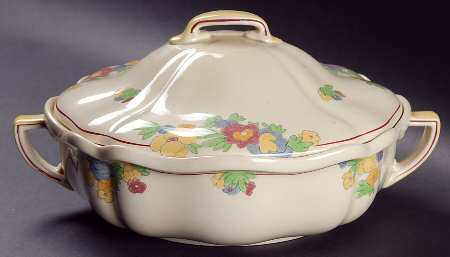 Minden Round Covered Vegetable