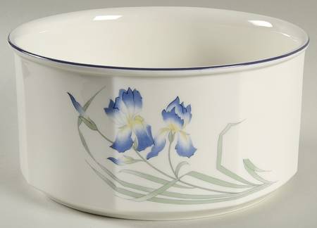 Minerva 9" Salad Serving Bowl