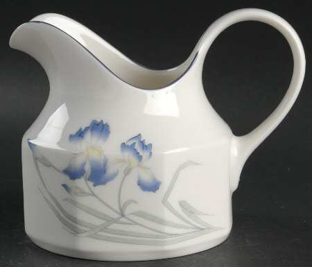 Minerva Gravy Boat