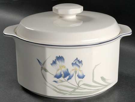Minerva 2 Qt Round Covered Casserole
