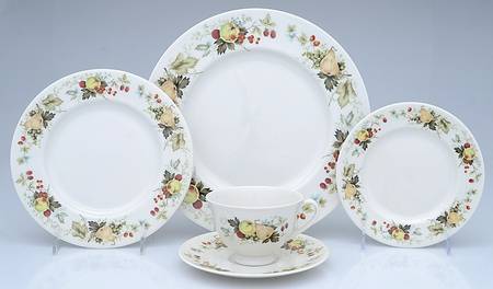 Miramont 40 Piece Estate Set