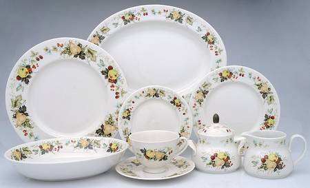Miramont 45 Piece Estate Set