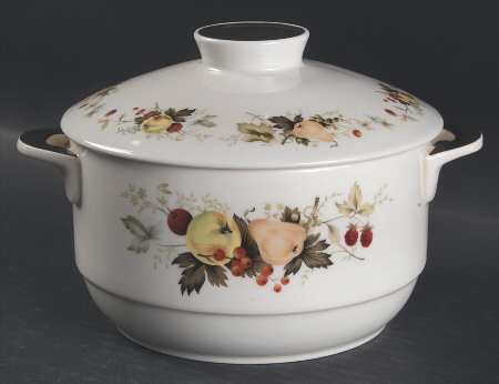 Miramont 1.25 Qt Round Covered Casserole