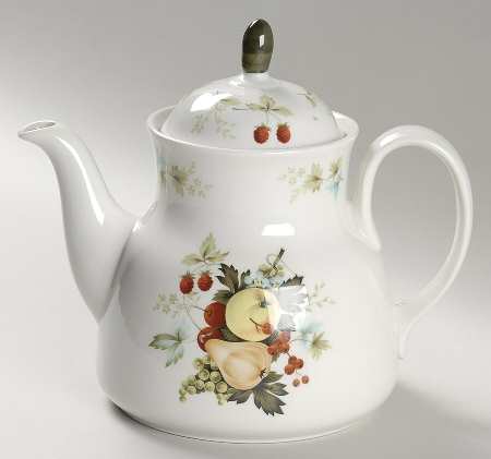 Miramont Teapot & Lid