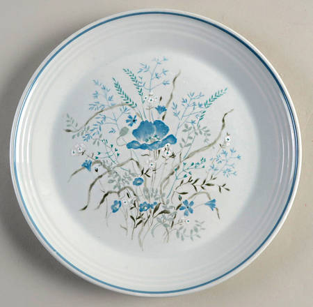 Morning Dew Luncheon Plate by Royal Doulton