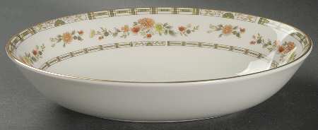 Mosaic Garden 9" Oval Vegetable Bowl