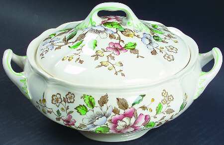 Monmouth Round Covered Vegetable