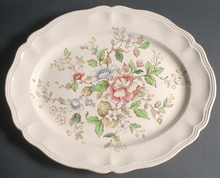 Monmouth 17" Oval Serving Platter