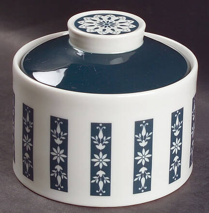 Moonstone Sugar Bowl & Lid