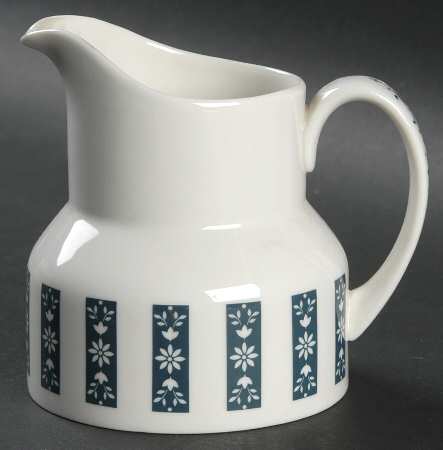 Moonstone Creamer