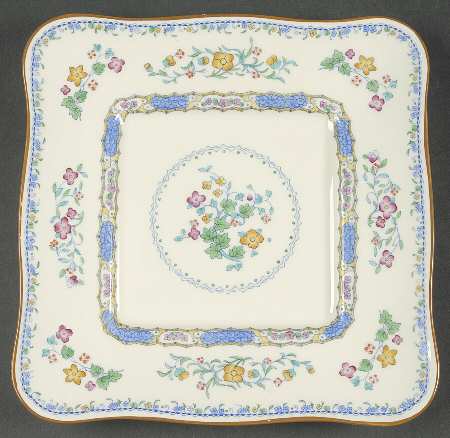 Morella Blue (H2878, Dark Cream Background) Square Cake Plate