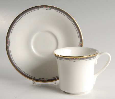 Musicale Flat Cup & Saucer Set