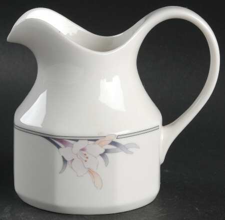 Nimbus Creamer