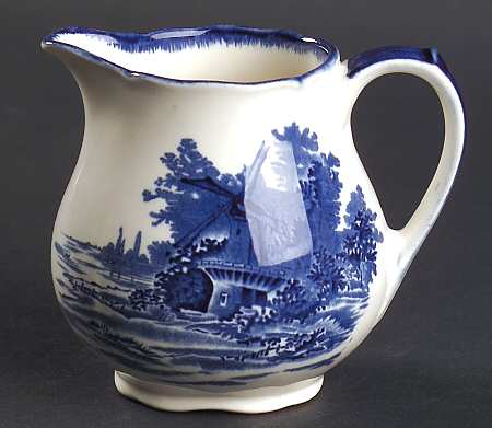 Norfolk Blue (D6294, Scalloped) Creamer