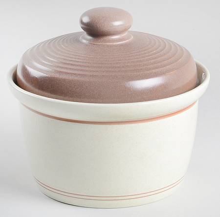 Nutmeg 1 Qt Round Covered Casserole