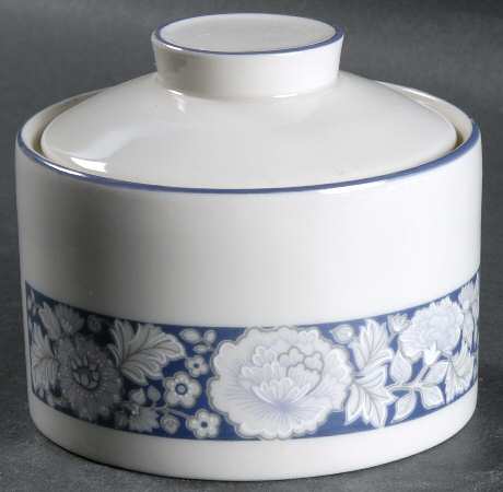 Oakdene Sugar Bowl & Lid