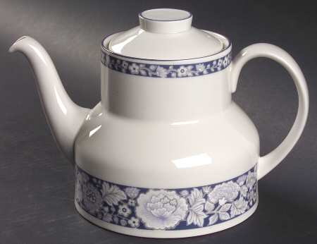 Oakdene Teapot & Lid