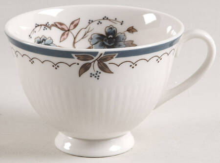 Old Colony Footed Cup