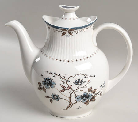 Old Colony Coffee Pot & Lid