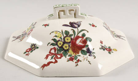 Old Leeds Spray Lid for Round Vegetable