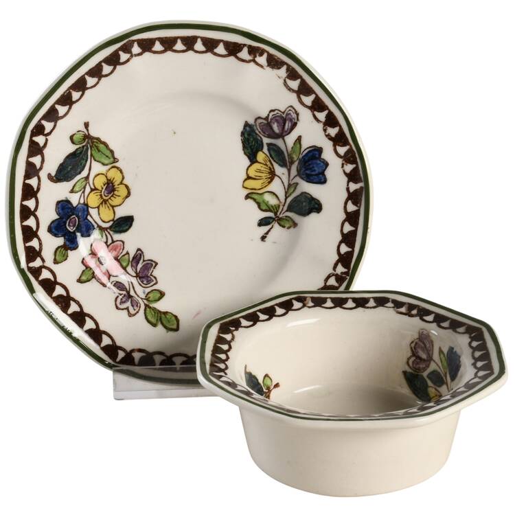 Old Leeds Spray Ramekin & Saucer Set