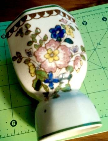 Old Leeds Spray Double Egg Cup