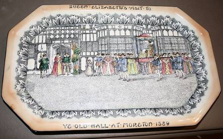 Old Moreton Hall 11" Octagonal Serving Platter
