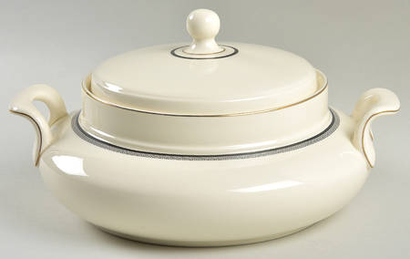 Olympia Round Covered Vegetable
