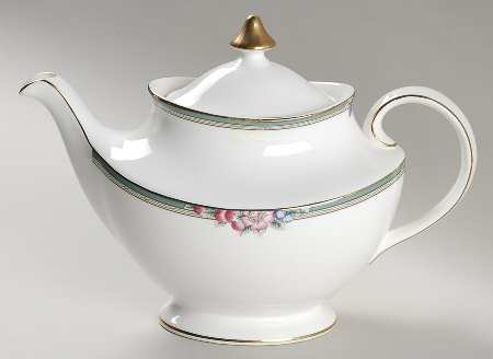 Orchard Hill Teapot & Lid
