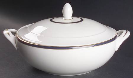 Oxford Blue Oval Covered Vegetable
