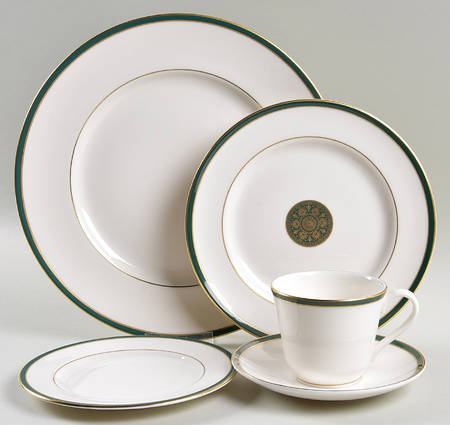 Oxford Green (England) 40 Piece Estate Set