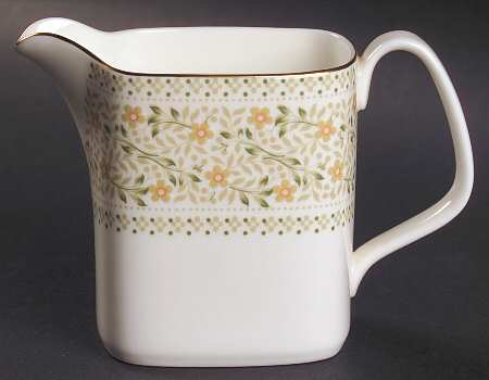 Paisley Creamer