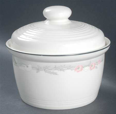 Park Lane 1.25 Qt Round Covered Casserole