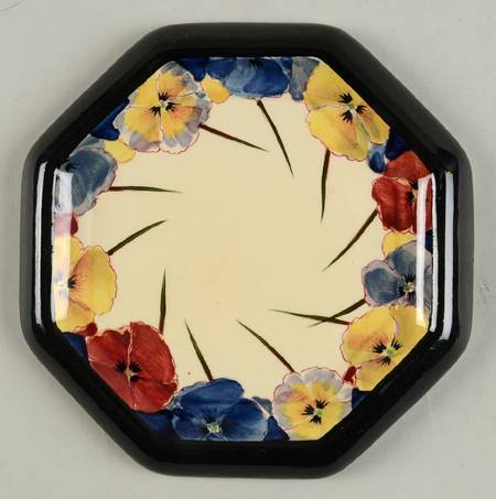 Pansy Trivet