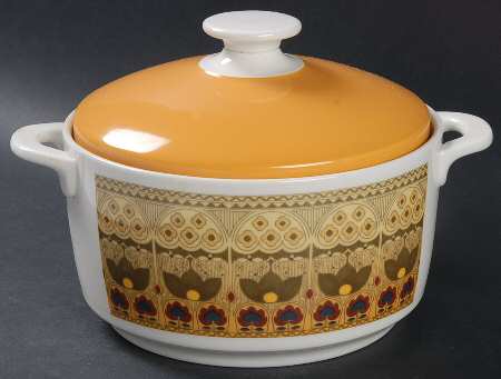 Parquet Small Oven-To-Table Round Covered Casserole