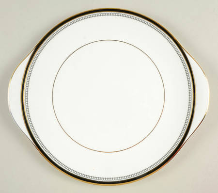 Pavanne Handled Cake Plate