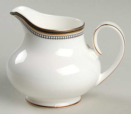 Pavanne Creamer