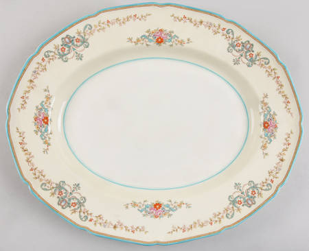 Pembroke 14" Oval Serving Platter