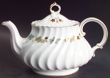 Piedmont Teapot & Lid