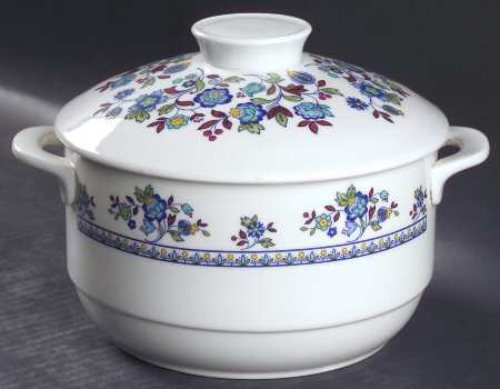 Plymouth Small Oven-To-Table Round Covered Casserole