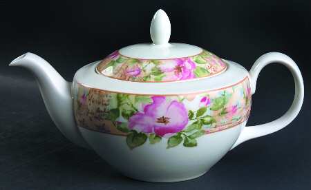 Poetic Rose Teapot & Lid