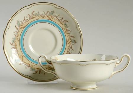 Prelude Footed Cream Soup Bowl & Saucer Set